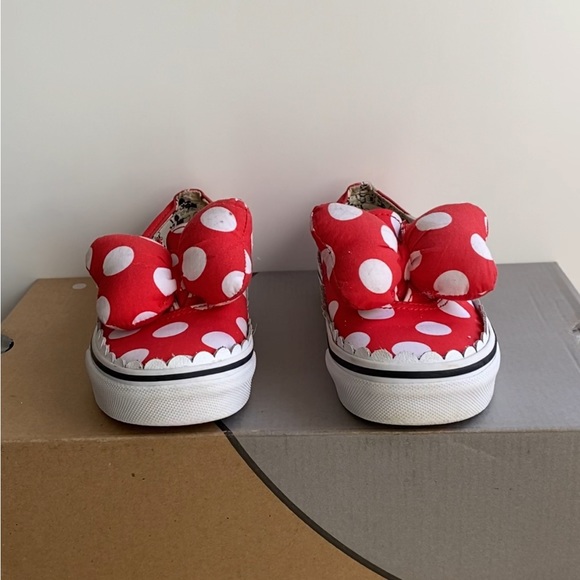 Vans x Disney Minnie Mouse Gore Bow Kids Sneakers - SZ 12 C - Picture 4 of 13